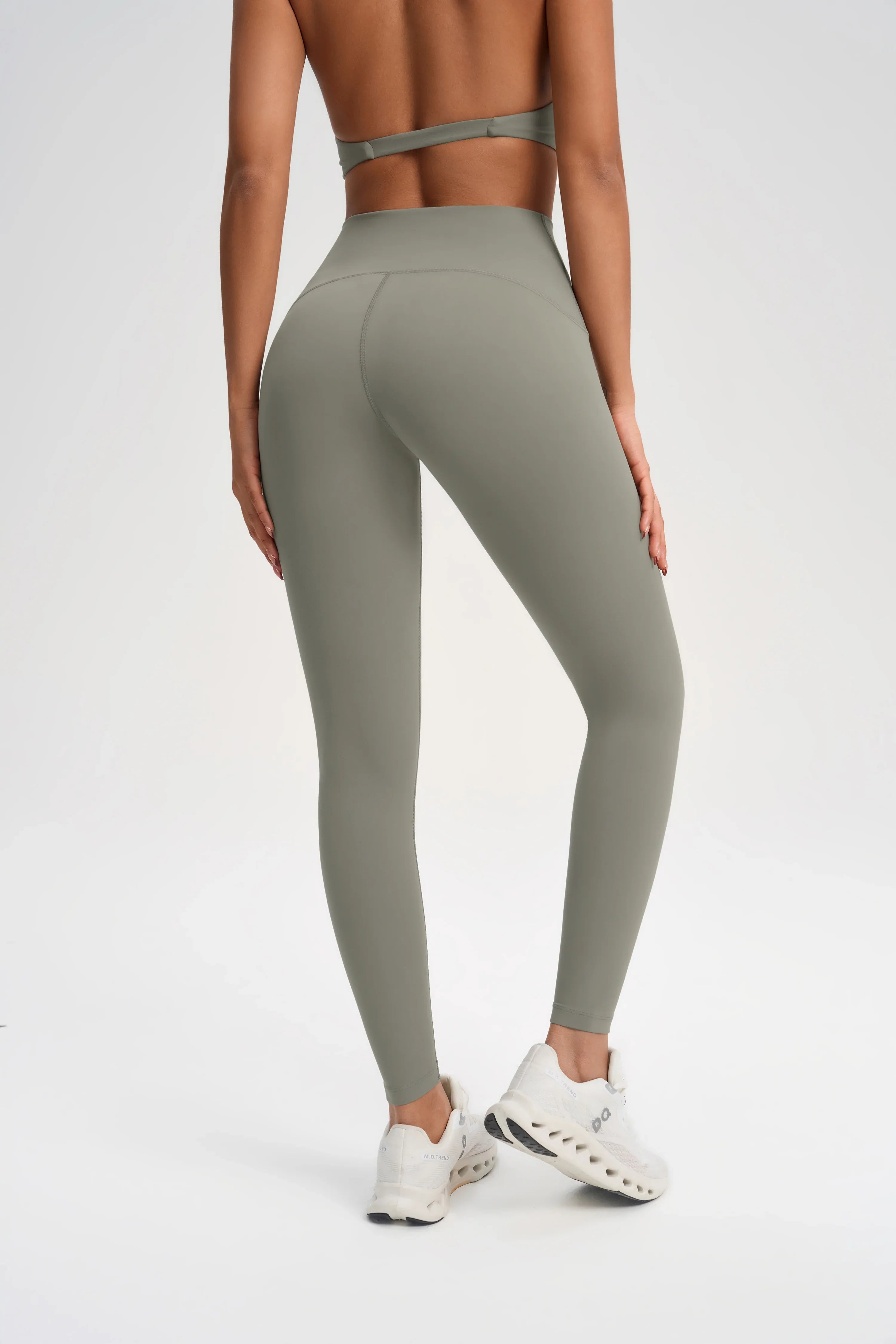 Seamless High-Waist Sculpting Leggings