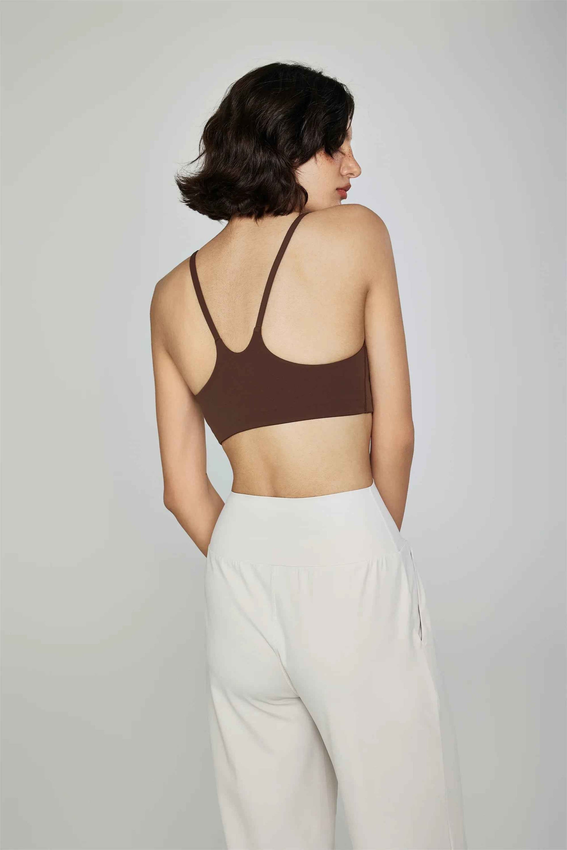 Strappy U-Neck Sports Bra Tank