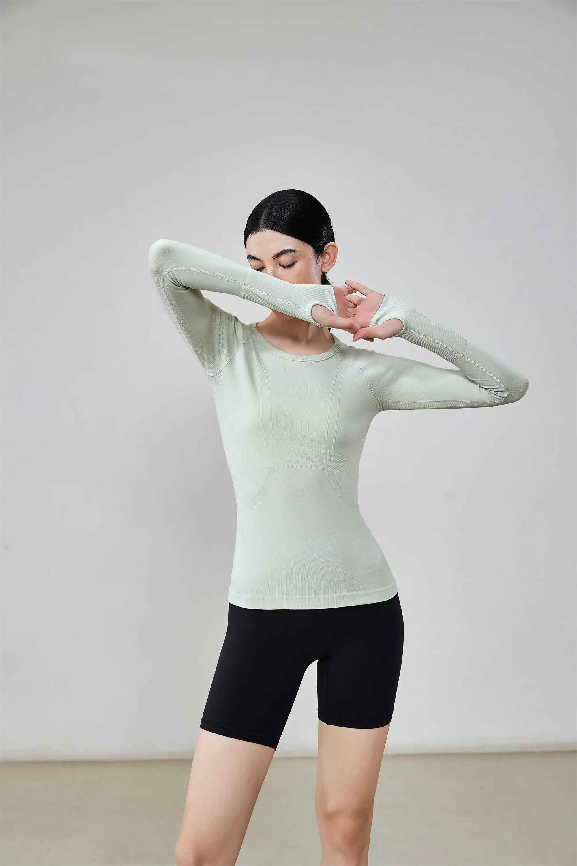 Seamless Long Sleeve Workout Top