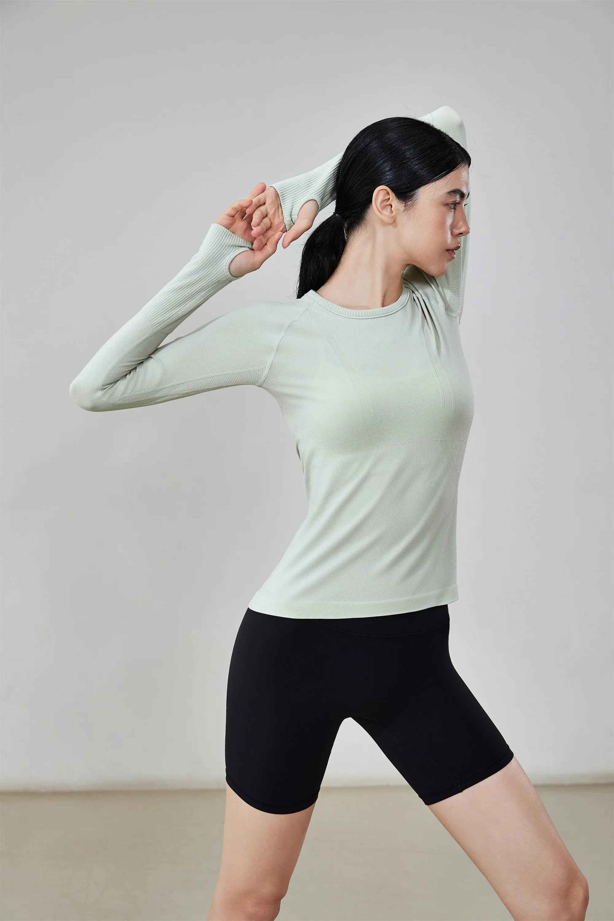 Seamless Long Sleeve Workout Top