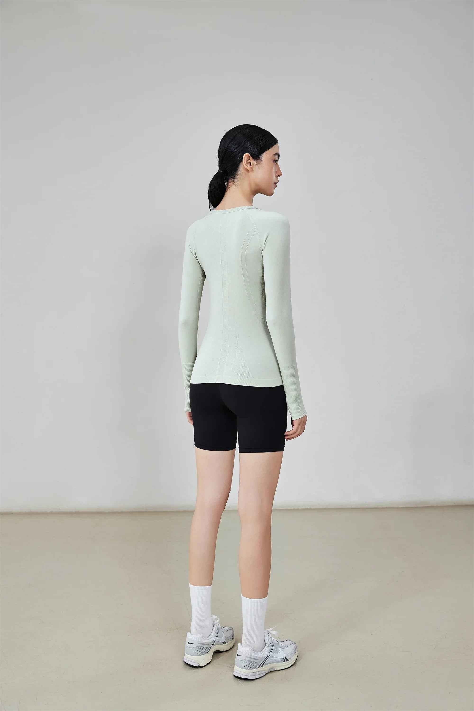 Seamless Long Sleeve Workout Top