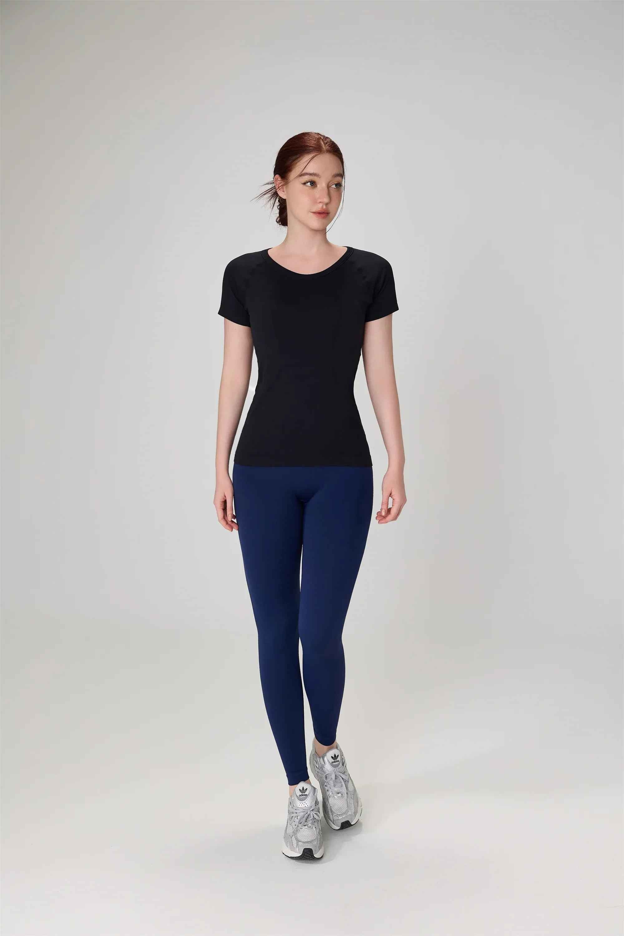 Women’s Seamless Anti-Bacterial Top