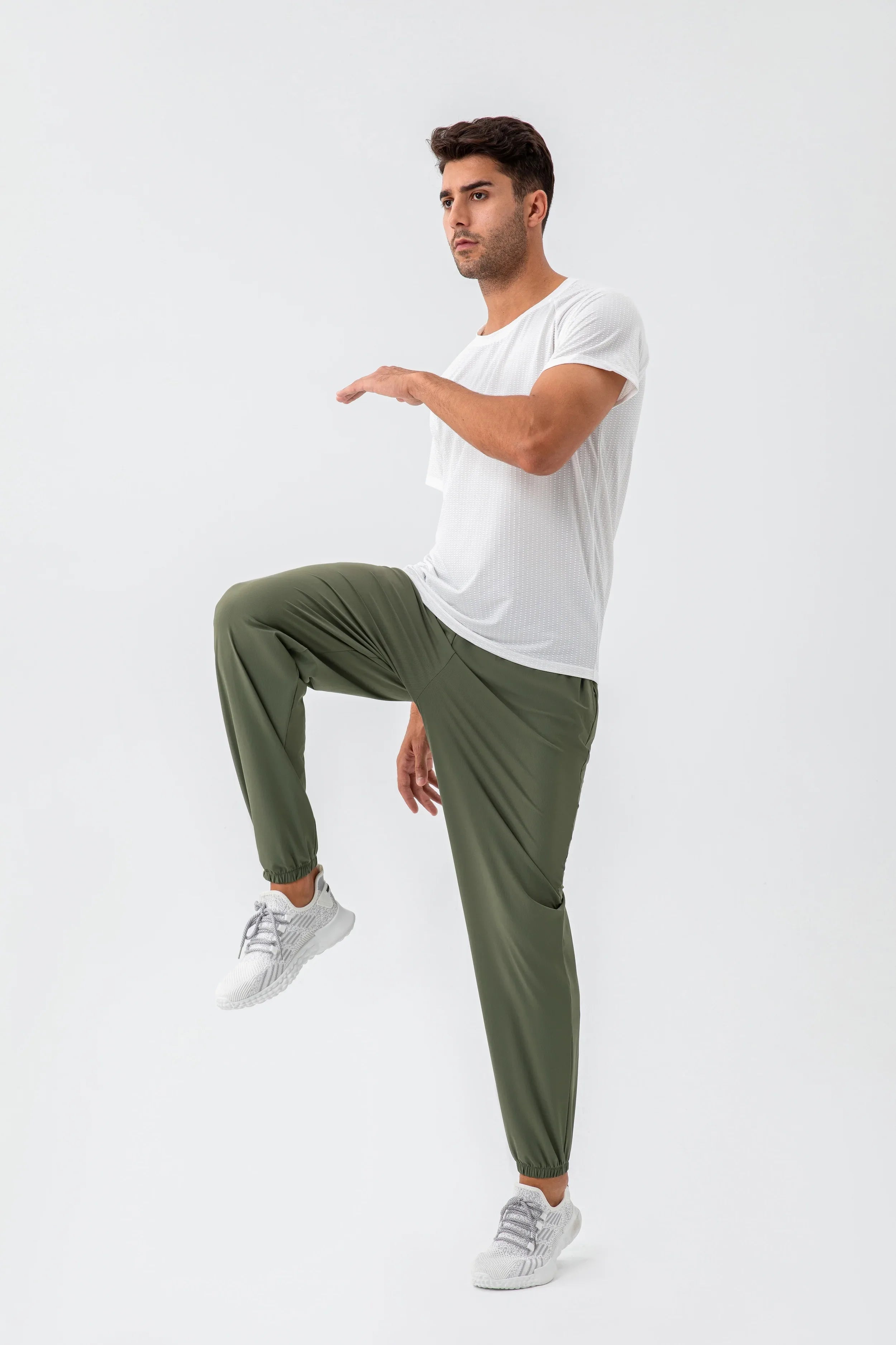 Men’s Lightweight Stretch Performance Pants