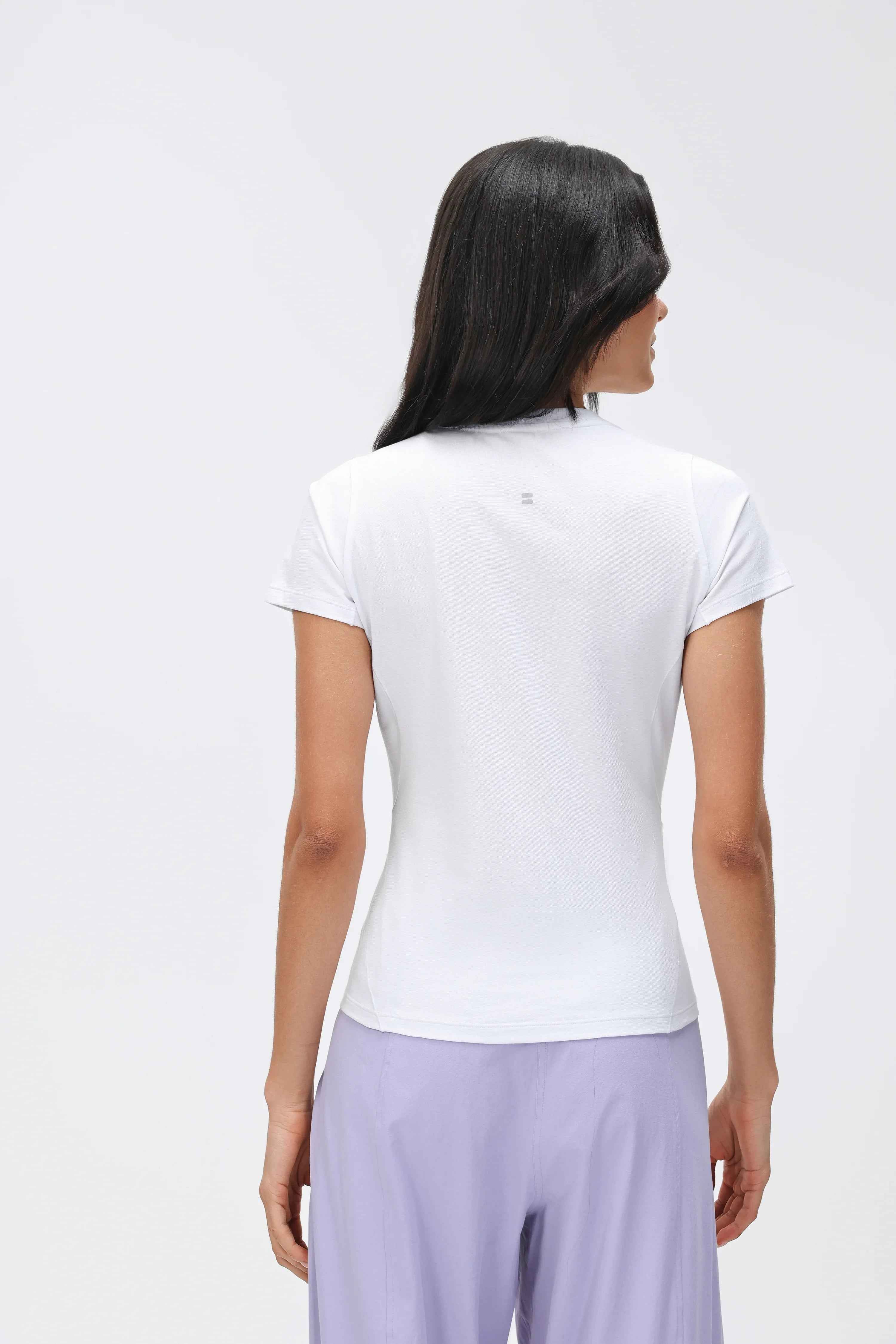 Breathable Round-Neck Fitness Tee