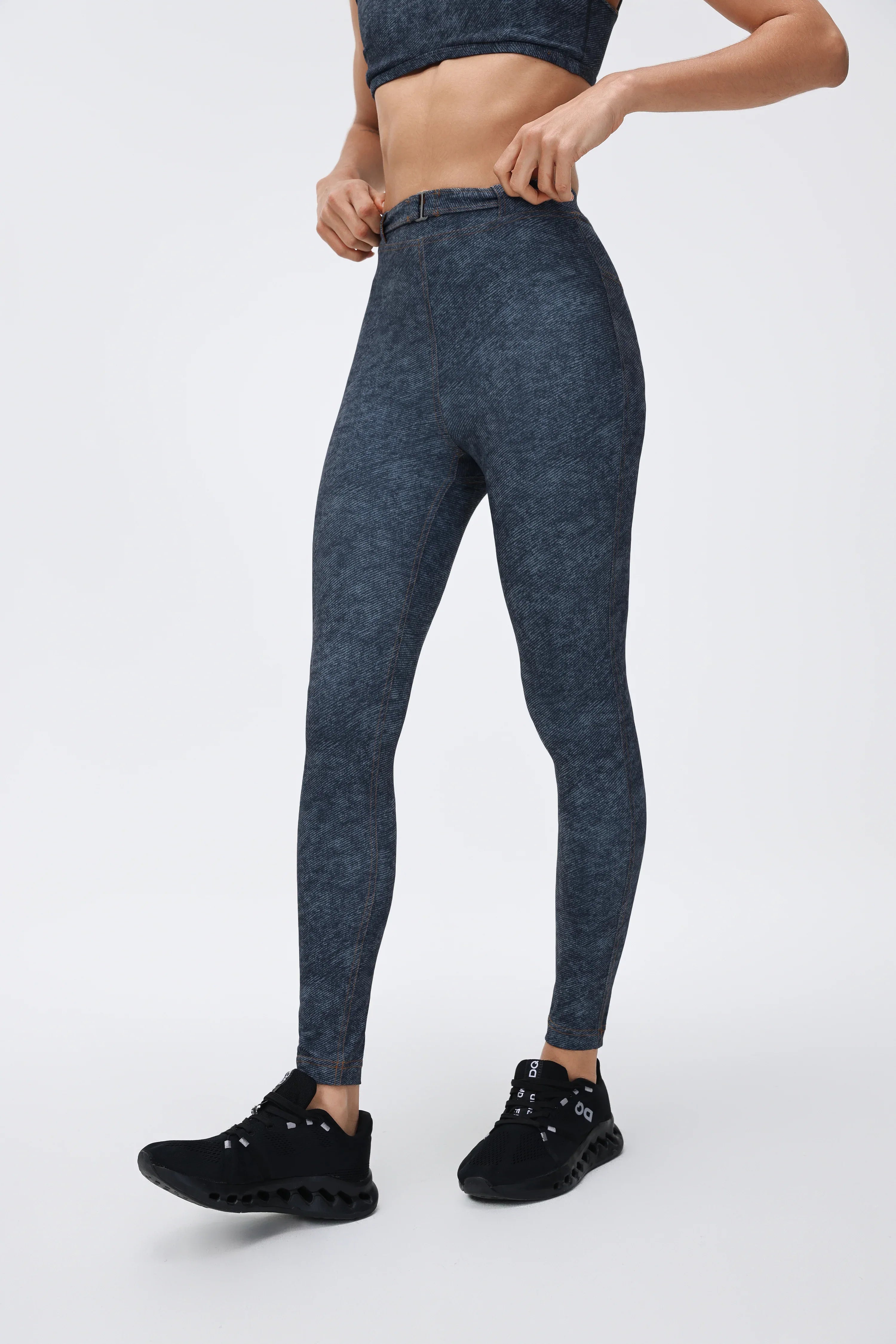 High-Waist 7/8 Sculpting Fitness Leggings