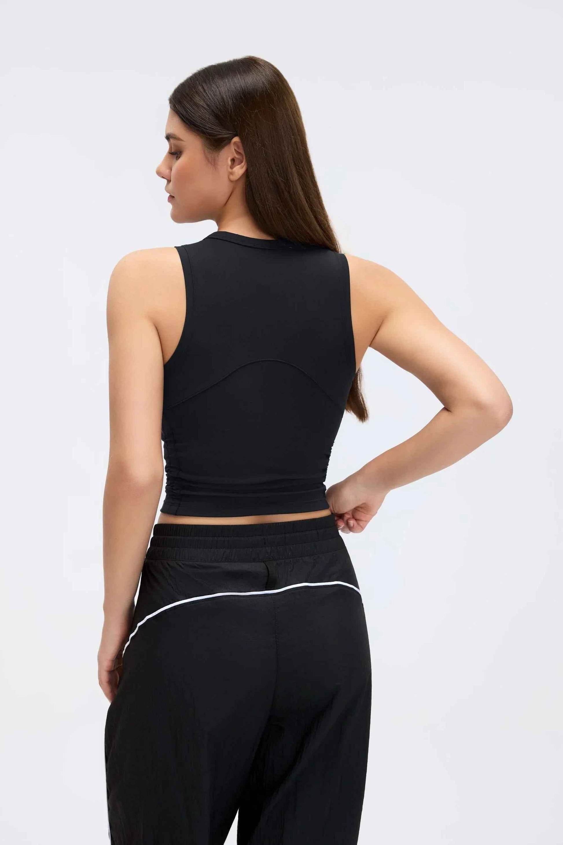Sleeveless Built-in Bra Training Tank