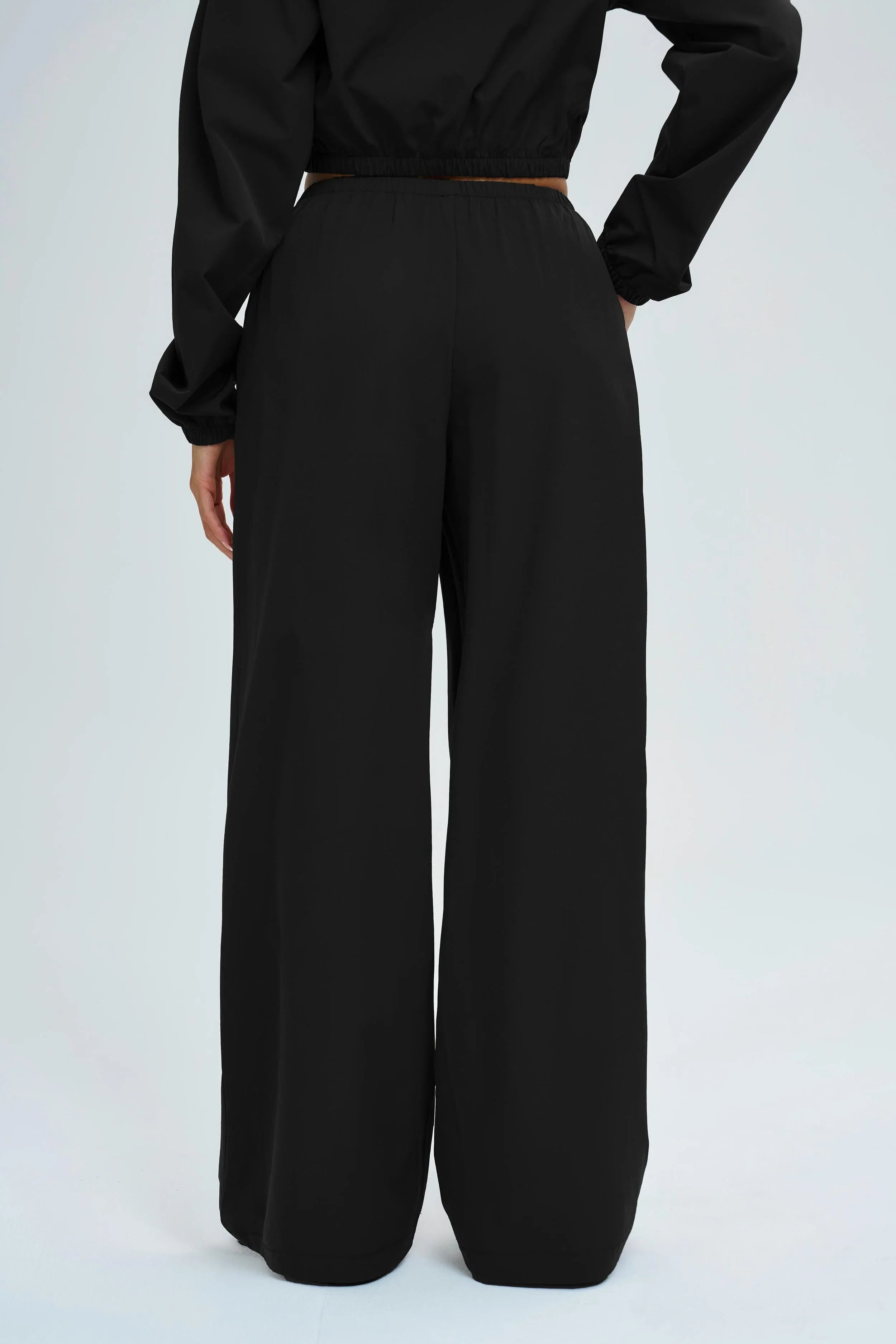 Wide-Leg Cargo Hiking Pants