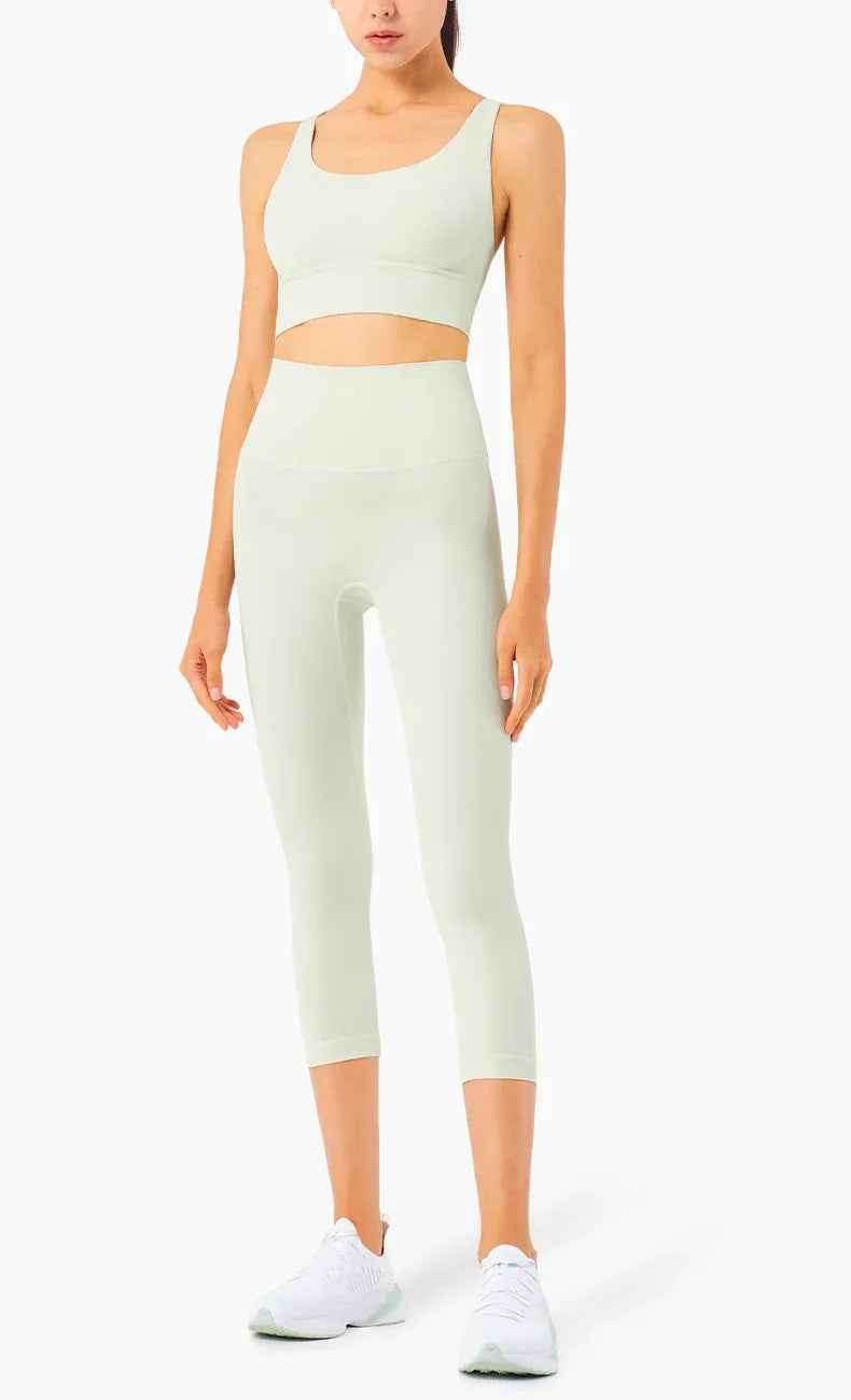 Cross-Back Sculpting Sports Bra