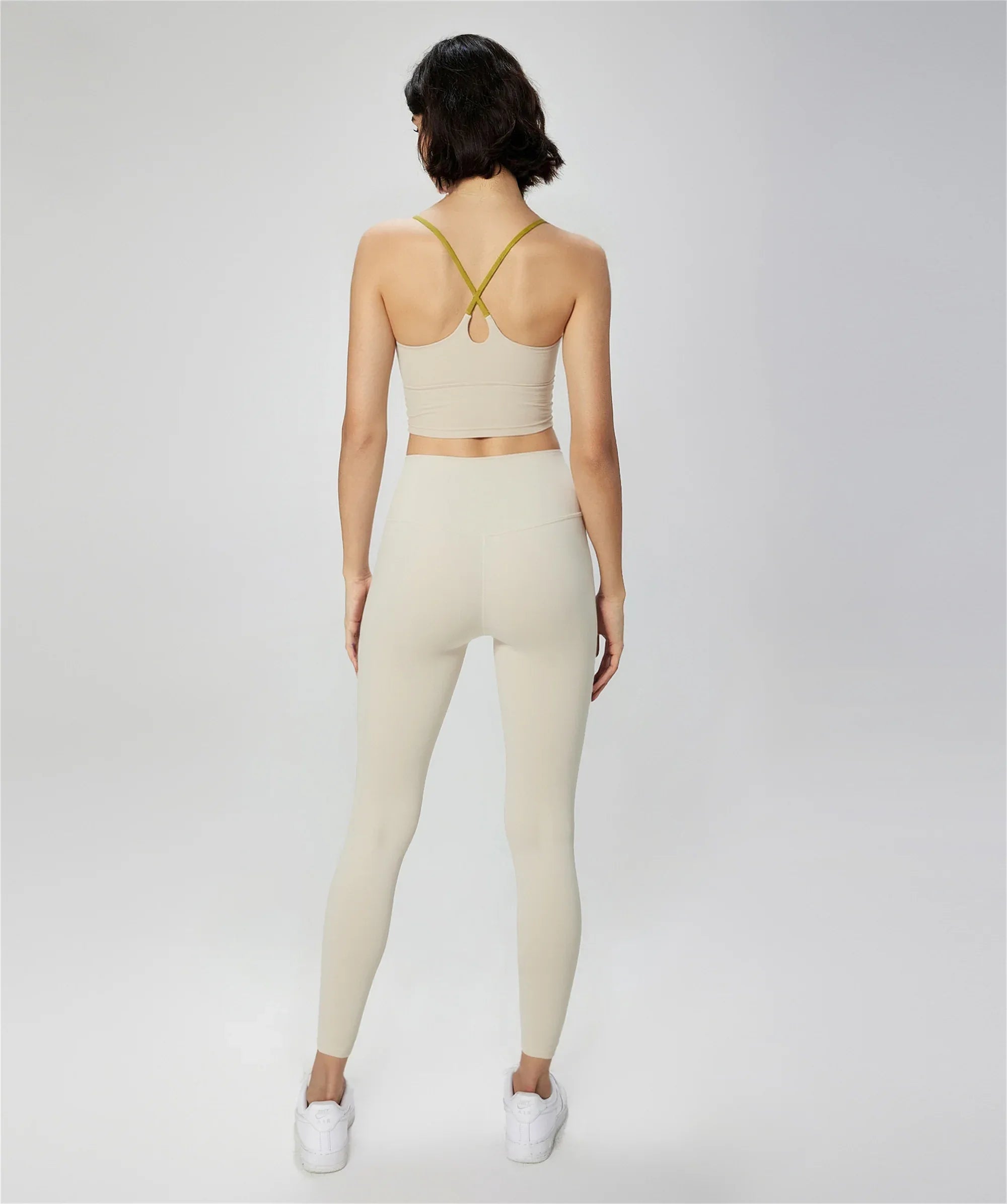 Cross-Back Yoga Sports Bra