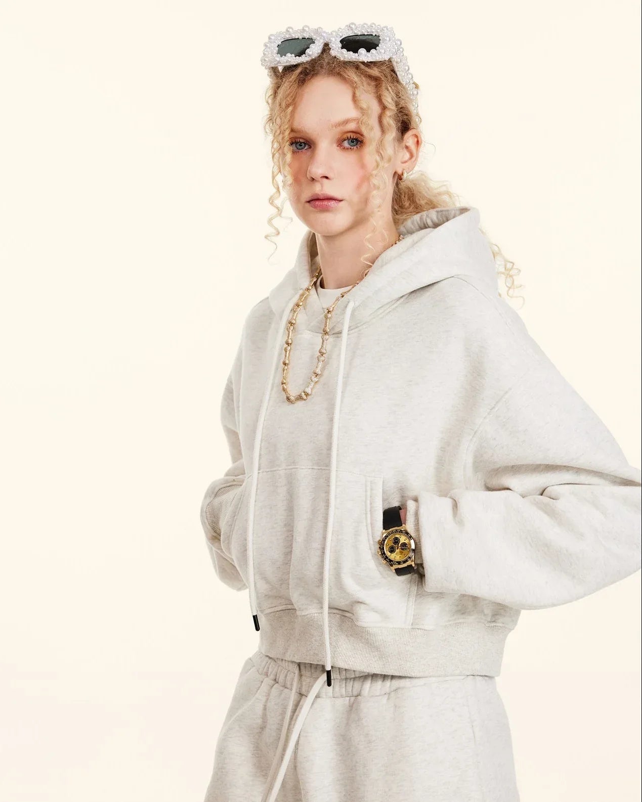 Women’s Vintage Pullover Hoodie