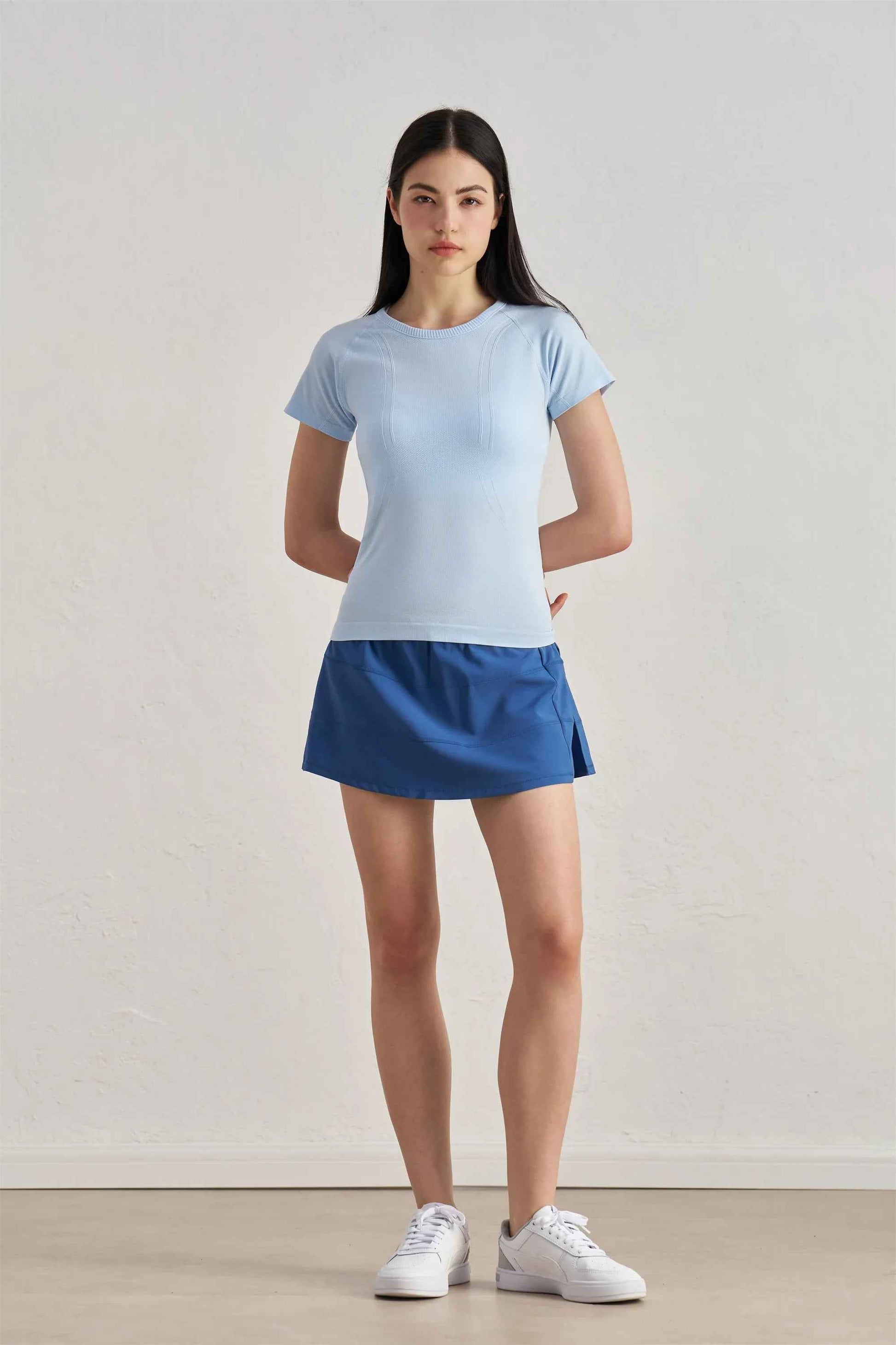 Women’s Seamless Anti-Bacterial Top