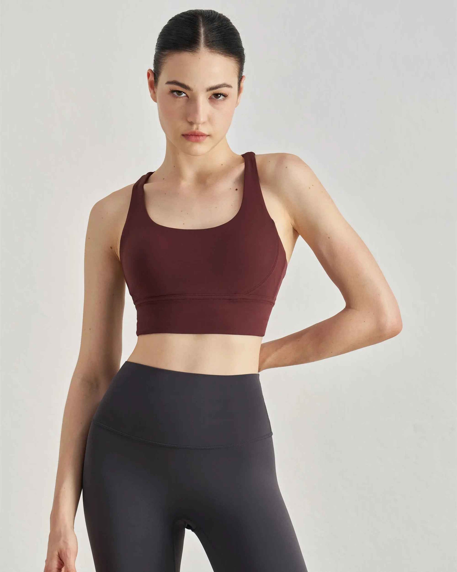 Cross-Back Sculpting Yoga Sports Bra