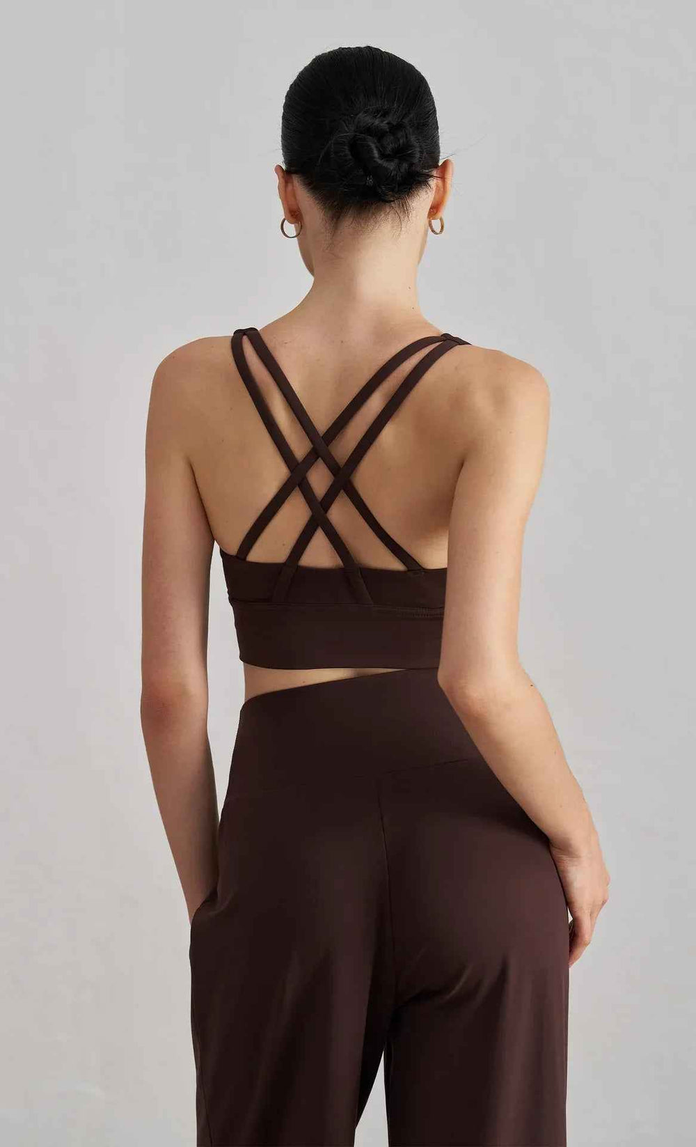 Cross-Back Sculpting Sports Bra