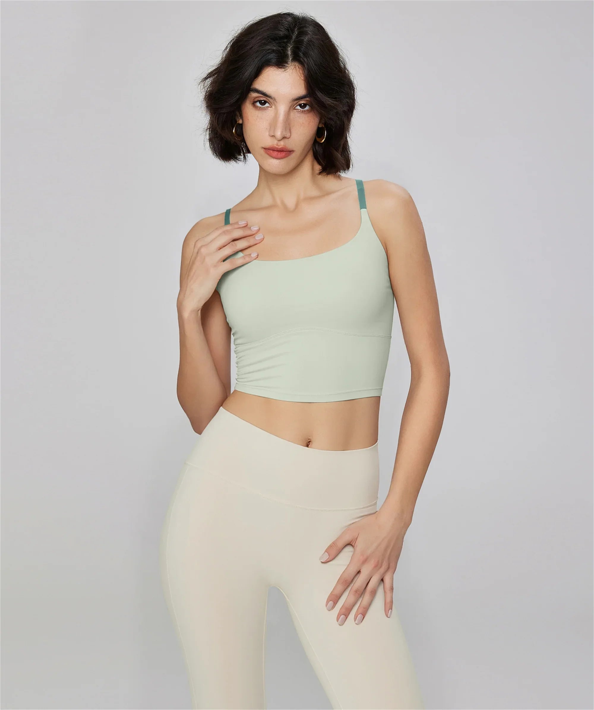 Cross-Back Yoga Sports Bra