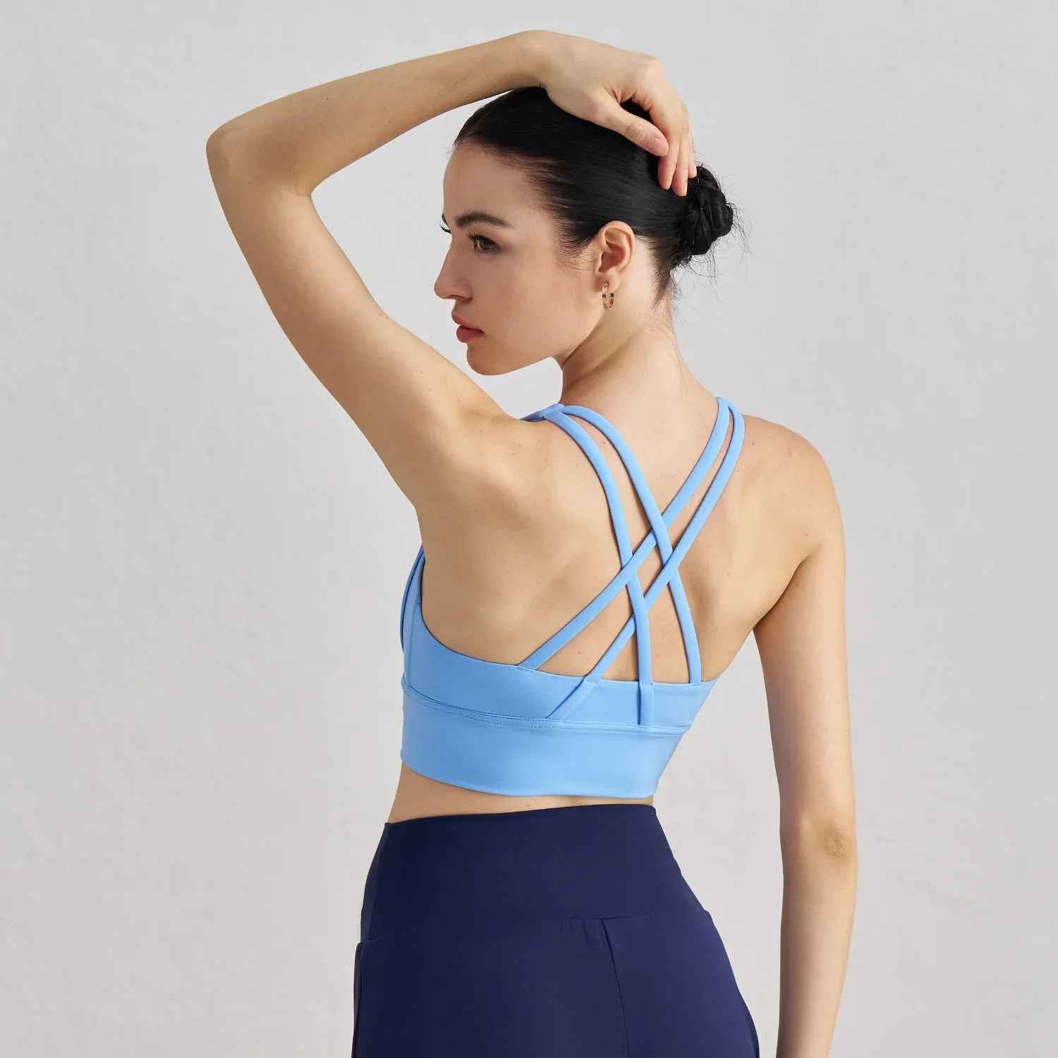Cross-Back Sculpting Sports Bra