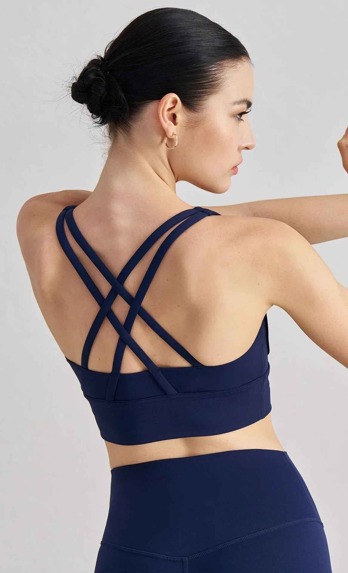 Cross-Back Sculpting Sports Bra