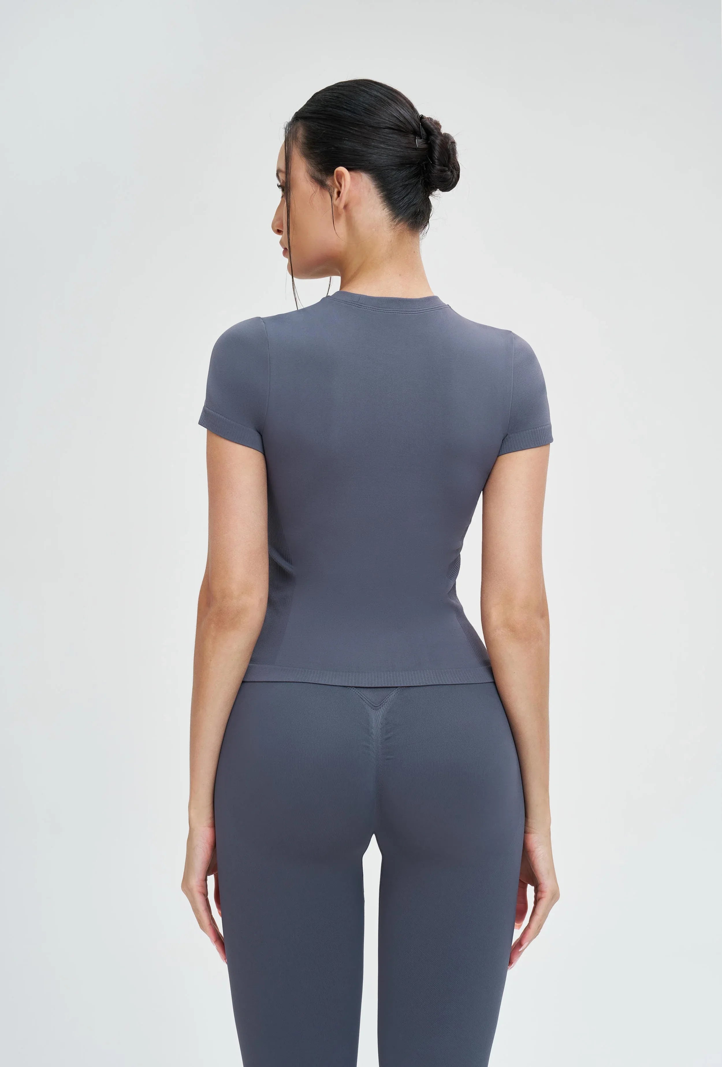 Seamless Long-Sleeve Yoga Tee