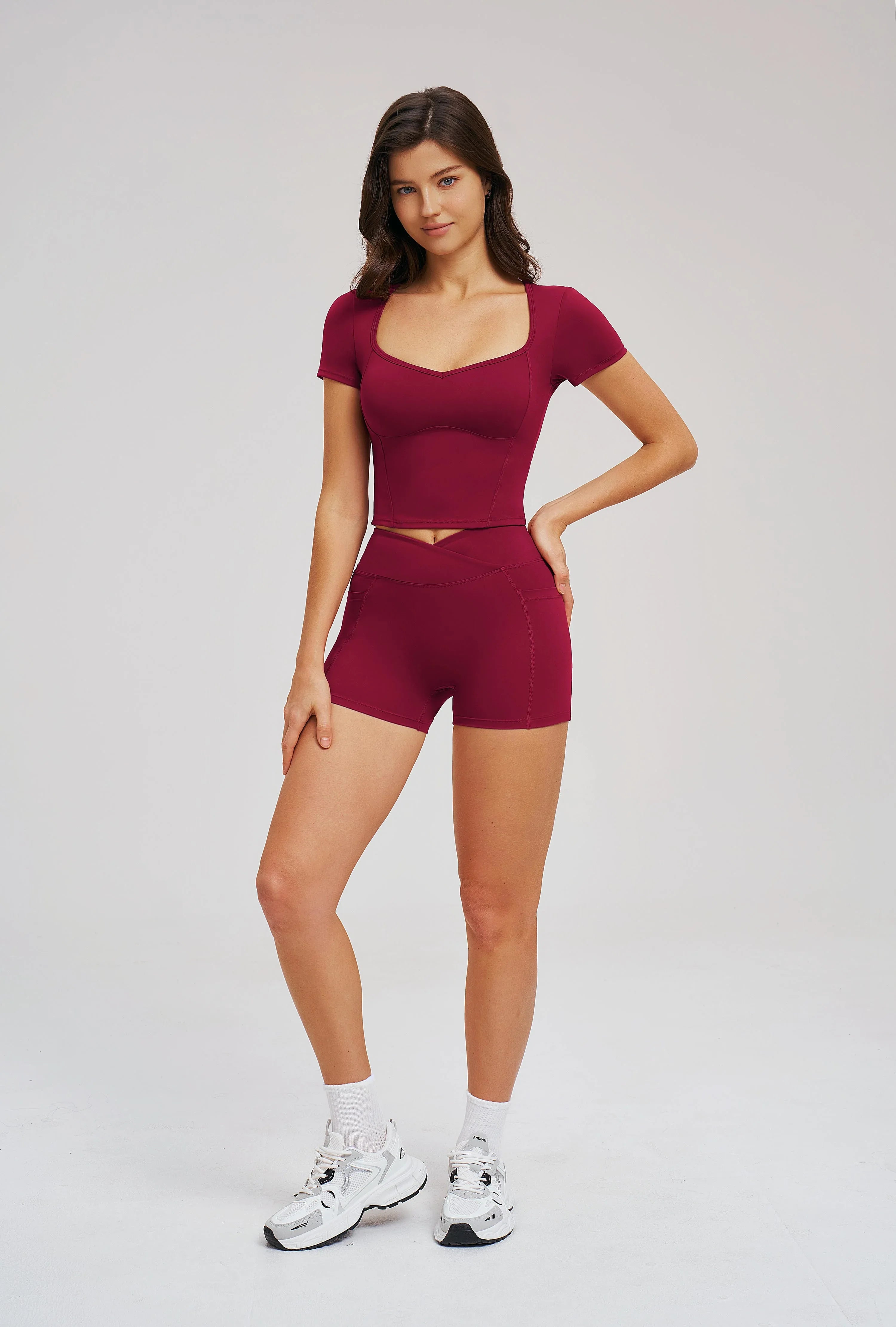 scoop-neck Seamless Yoga Tee