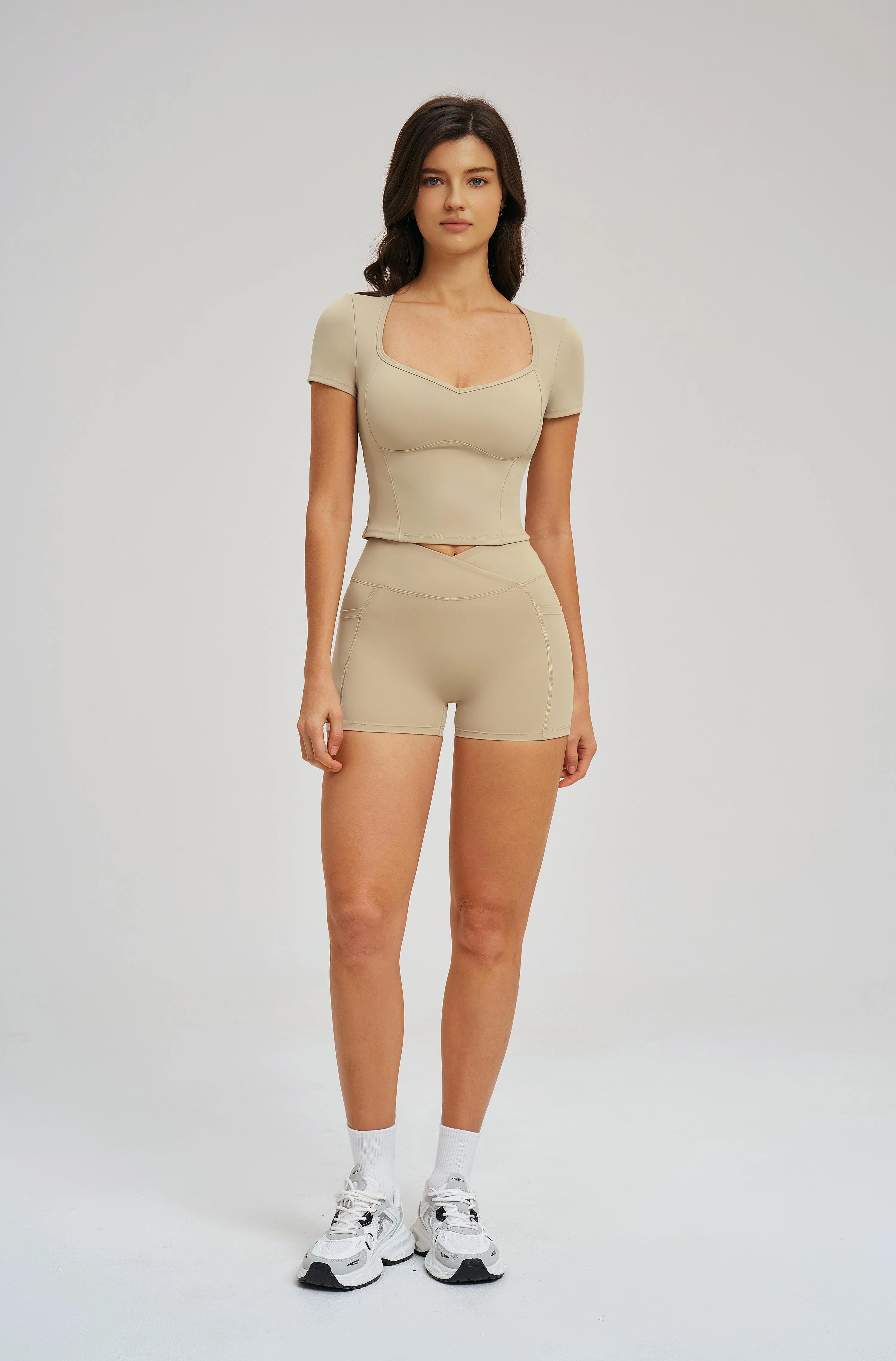 scoop-neck Seamless Yoga Tee